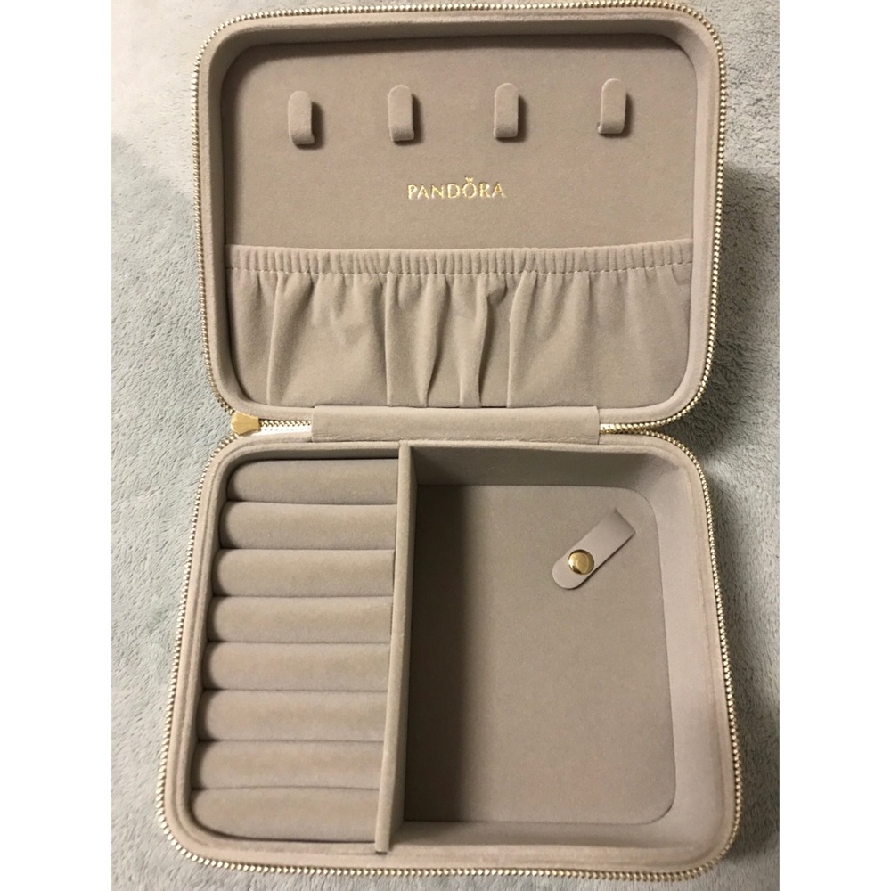 Pandora jewelry box